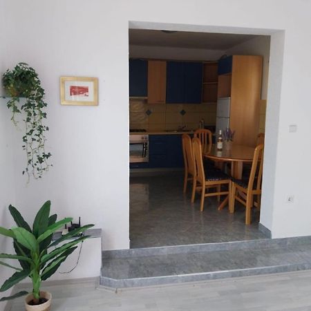 Apartments Josip Baska Voda Bagian luar foto