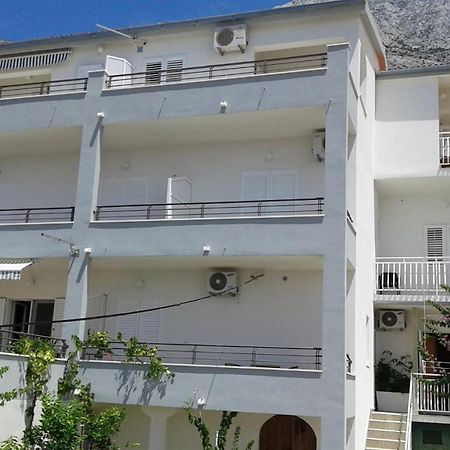 Apartments Josip Baska Voda Bagian luar foto